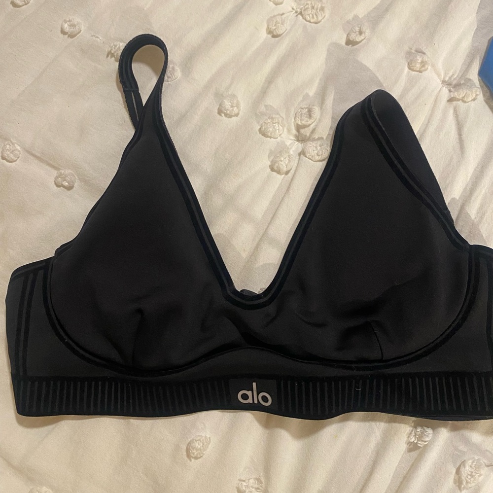 ALO Yoga Black Bra